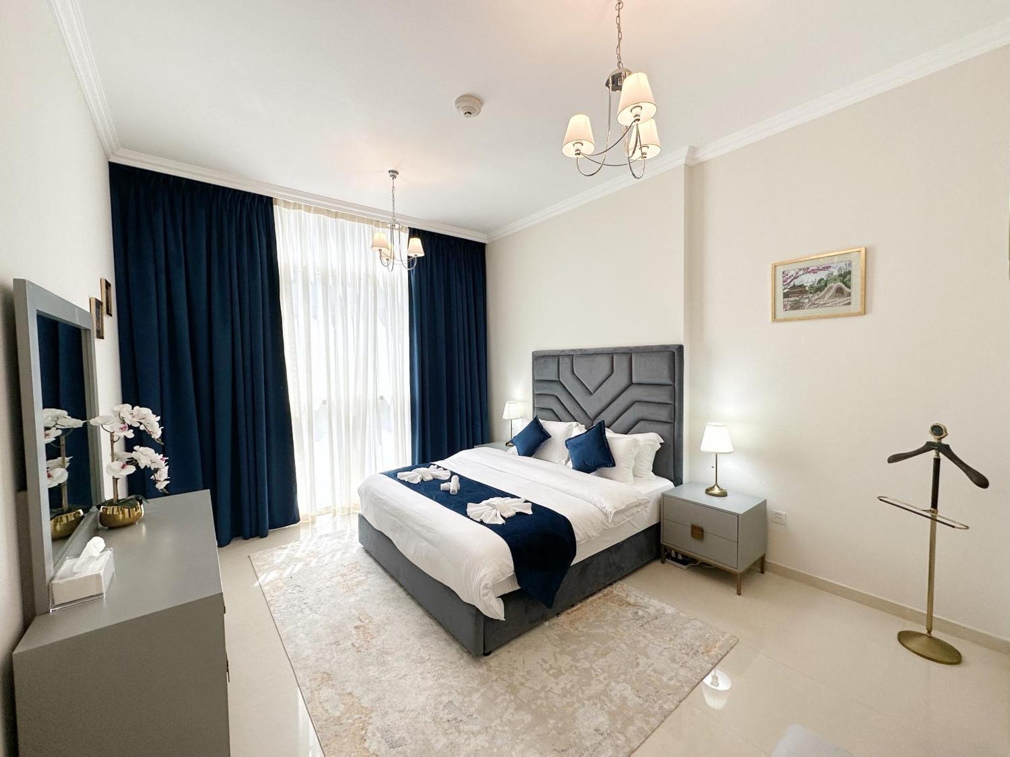 Dunya Tower Luxury And 2 Min Walk To Dubai Mall And Burj Khalifa In Heart Of Downtown Dış mekan fotoğraf