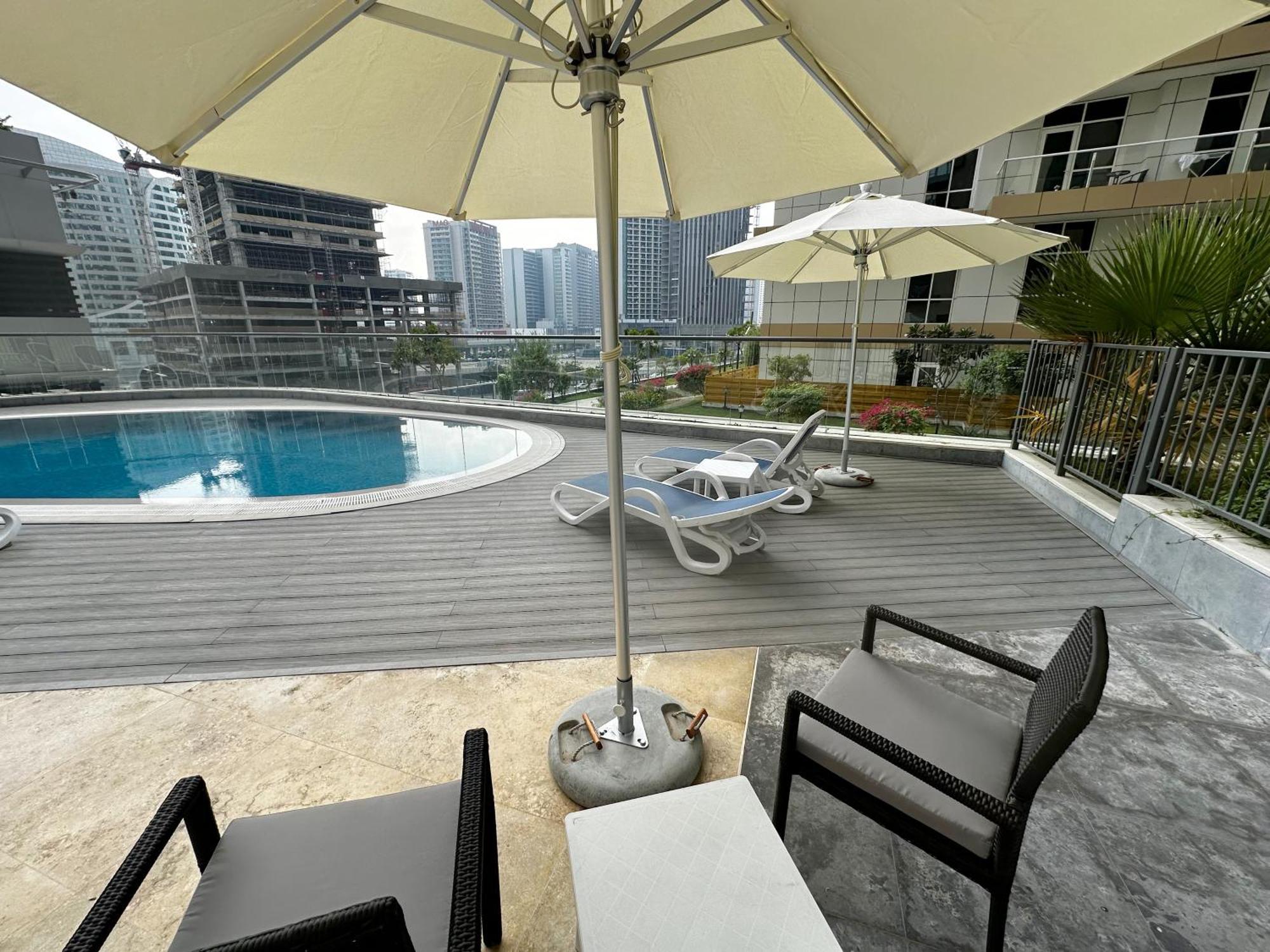 Dunya Tower Luxury And 2 Min Walk To Dubai Mall And Burj Khalifa In Heart Of Downtown Dış mekan fotoğraf